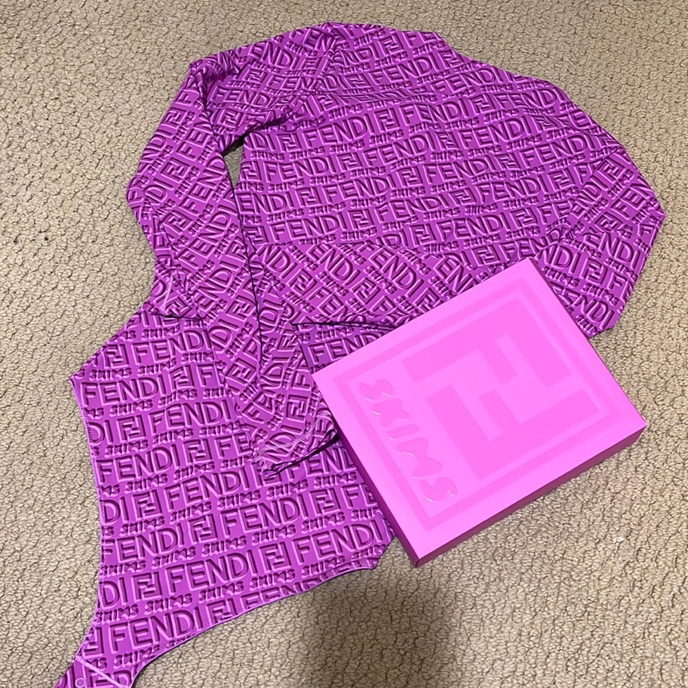Brand New with Tags Fendi x Skims Mock Neck Long Sleeve Bodysuit